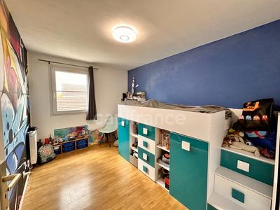 Maison - 121 m² - 6 pièces