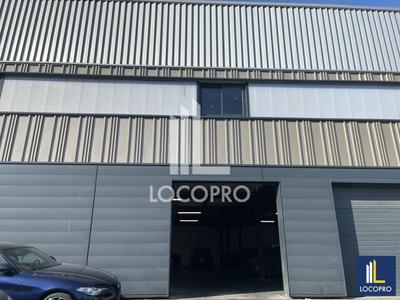 Local d'activité / Entrepôt - 500 m²