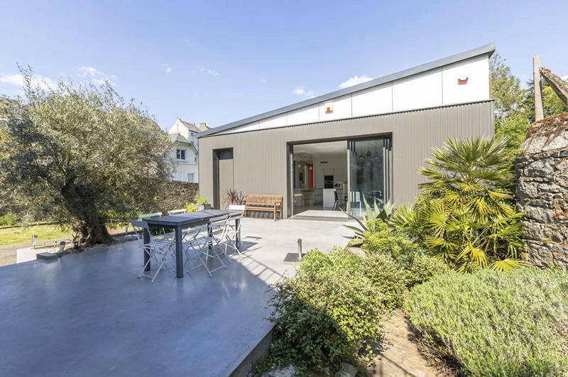 Maison - 280 m² - 7 pièces