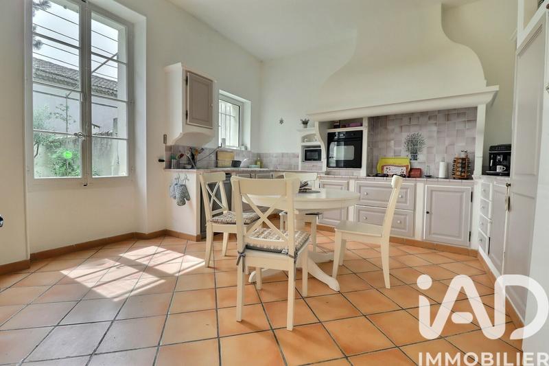 Maison - 180 m² - 7 pièces