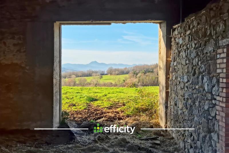 Maison - 300 m² - 3 pièces