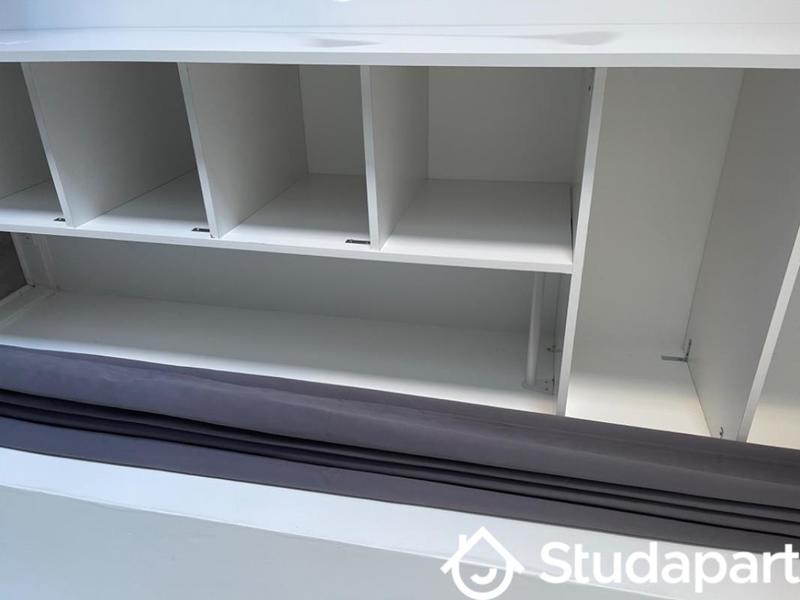 Chambre - 10 m² - 1 pièce