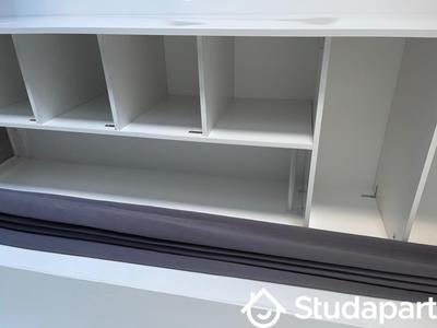 Chambre - 10 m² - 1 pièce