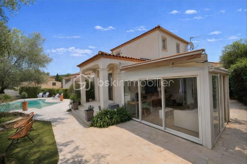 Maison - 157 m² - 5 pièces