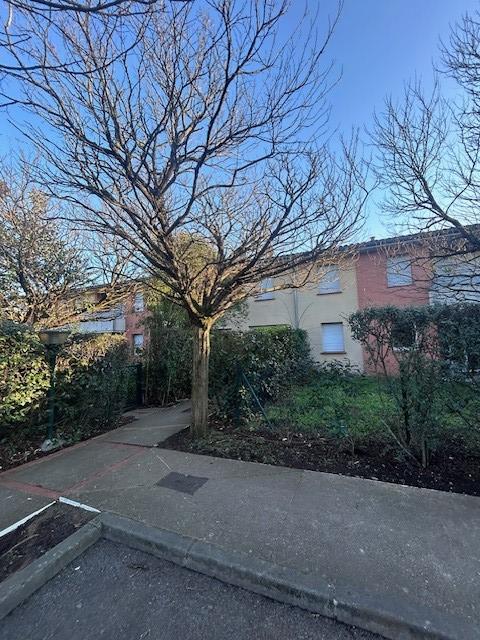 Appartement ancien - 63 m² - 3 pièces