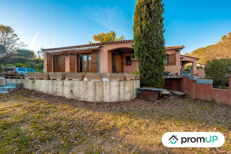 Maison - 185 m² - 7 pièces