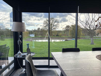 Maison - 185 m² - 5 pièces