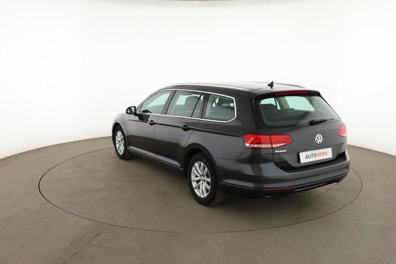 Volkswagen Passat Sw 2.0 Tdi BlueMotion Tech Confortline 150 ch