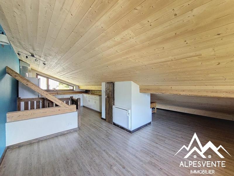 Duplex - 83 m² - 4 pièces