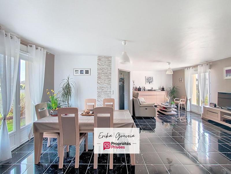 Maison - 100 m² - 5 pièces