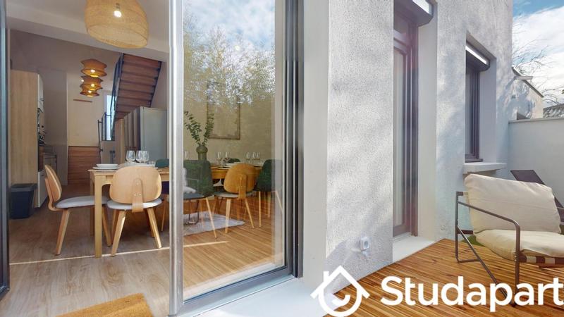 Chambre - 11 m² - 1 pièce