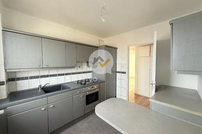 Appartement - 64 m² - 3 pièces