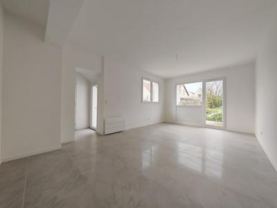 Maison - 70 m² - 4 pièces