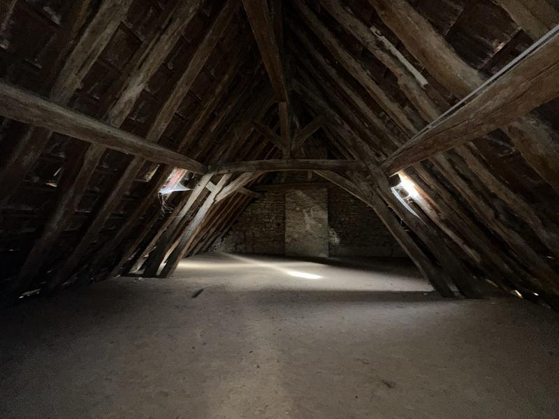 Maison - 270 m² - 8 pièces