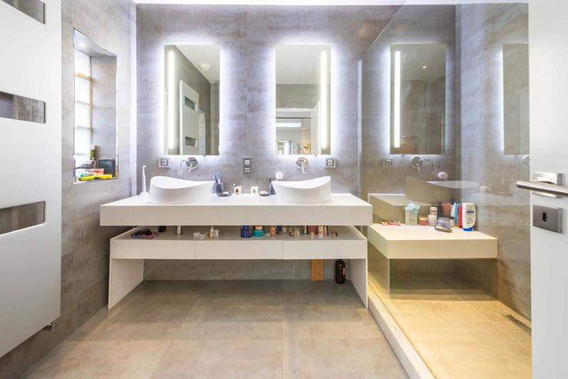 Maison - 180 m² - 6 pièces