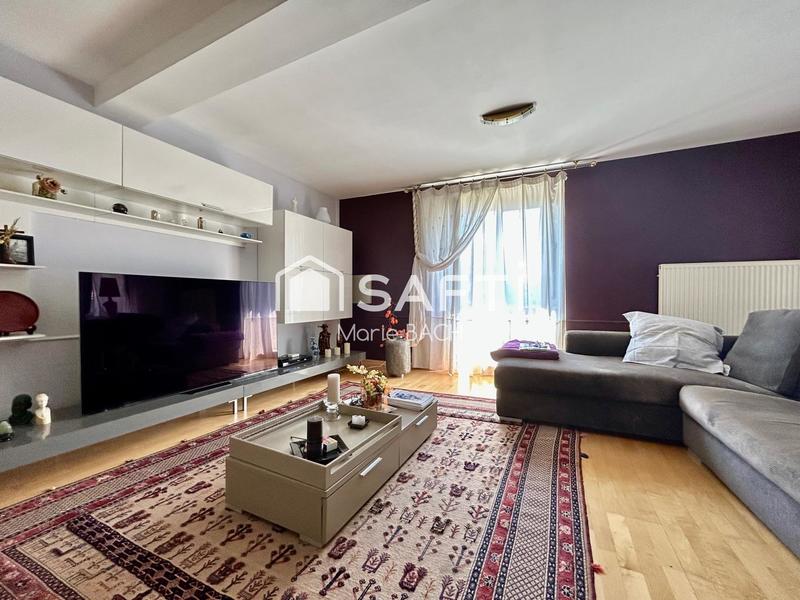 Maison - 174 m² - 8 pièces