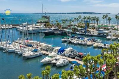 Fonds de commerce - Magasins - 70 m²