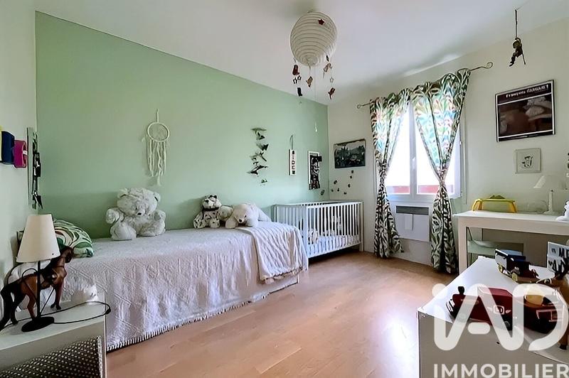 Maison - 143 m² - 5 pièces