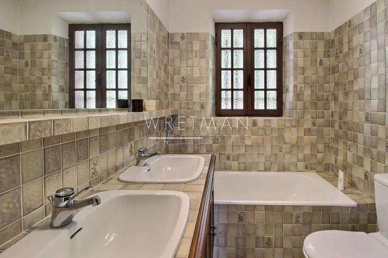 Villa - 131 m² - 7 pièces