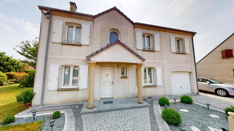 Maison - 132 m² - 7 pièces