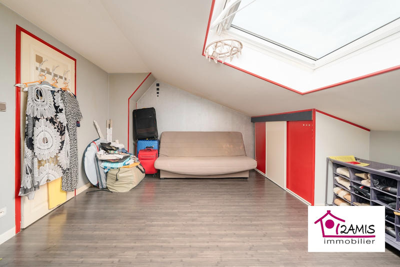 Maison - 125 m² - 7 pièces