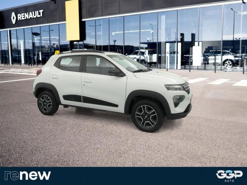 Dacia Spring Essential -23b