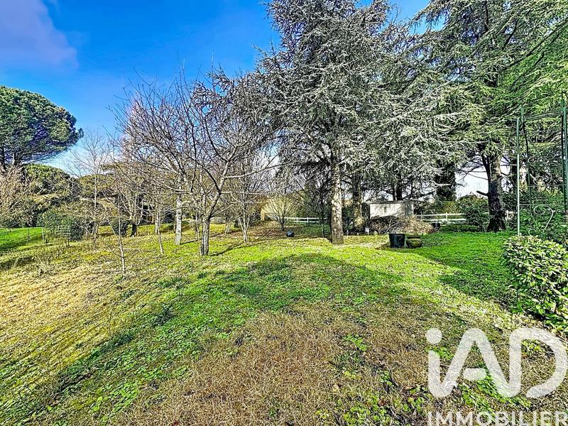 Maison - 222 m² - 5 pièces