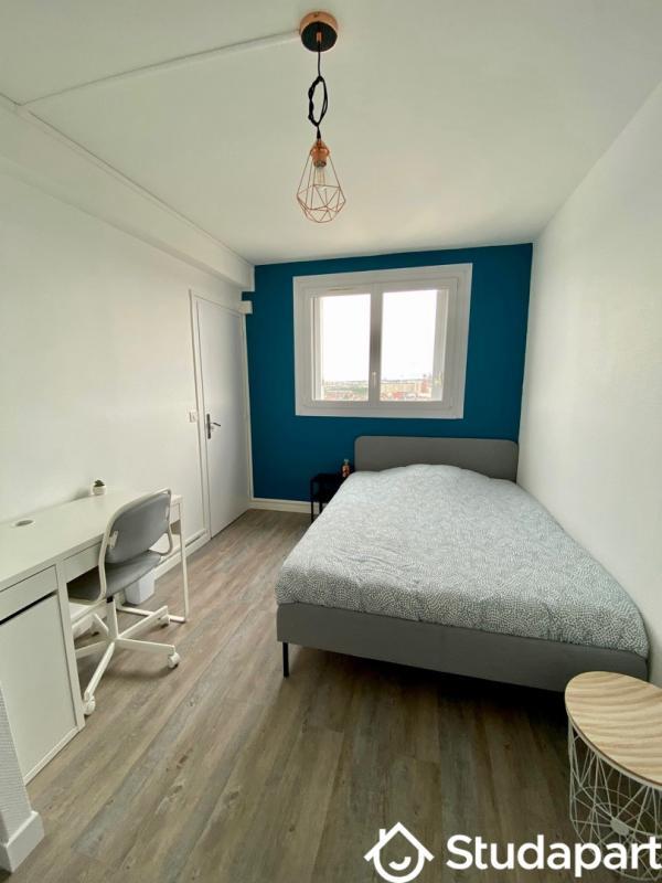 Chambre - 13 m² - 1 pièce
