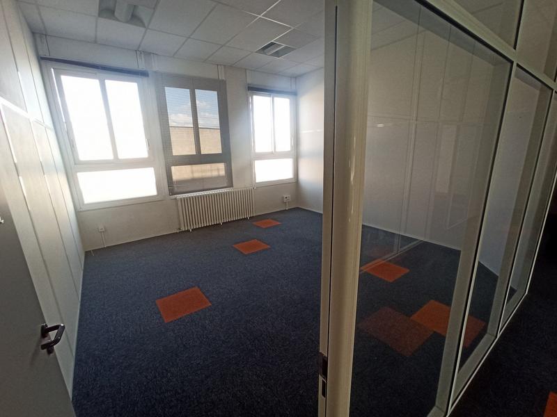 Local commercial - 650 m²
