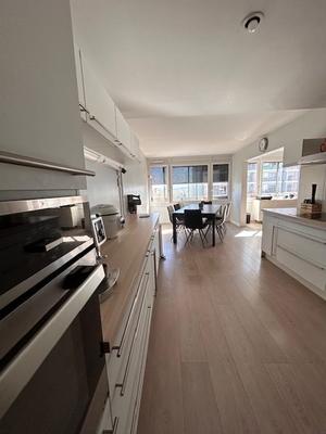 Appartement - 145 m² - 4 pièces