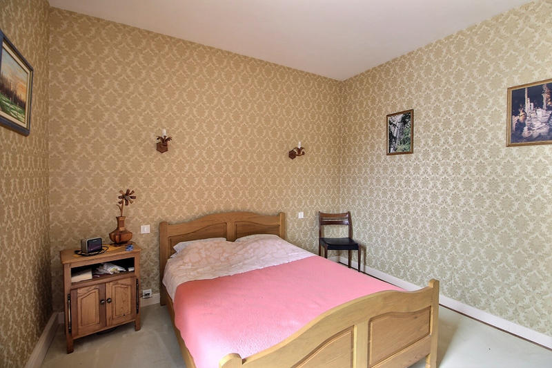 Maison de village - 200 m² - 9 pièces