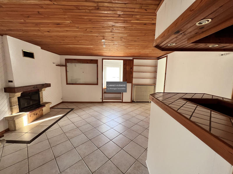 Maison ancienne - 174 m² - 7 pièces