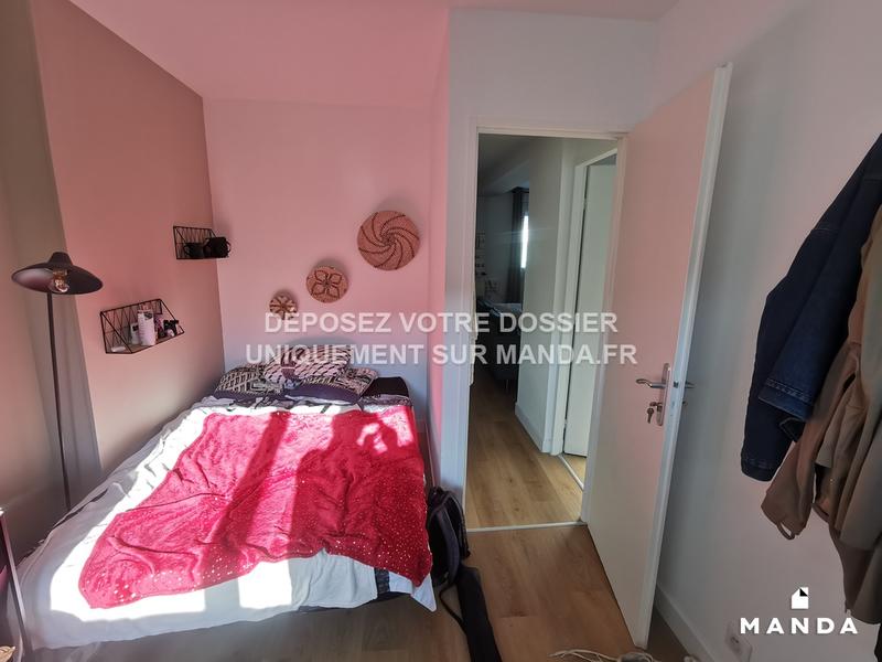 Chambre - 11 m² - 4 pièces