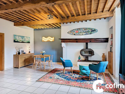 Maison - 343 m² - 10 pièces