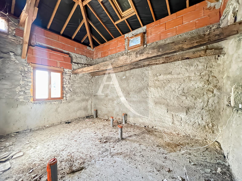 Maison - 88 m² - 2 pièces