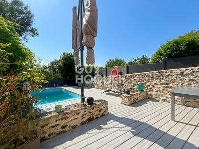 Maison - 178 m² - 7 pièces