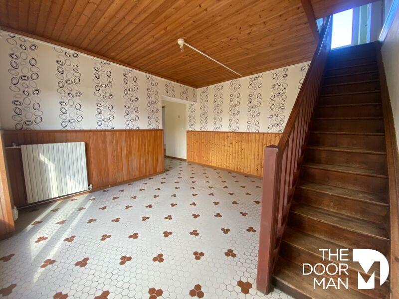 Maison - 132 m² - 9 pièces