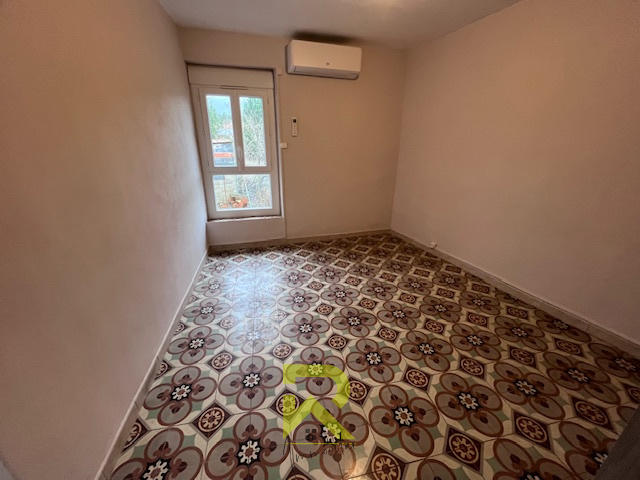 Maison de village - 75 m² - 4 pièces