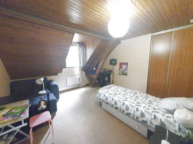 Maison - 127 m² - 6 pièces