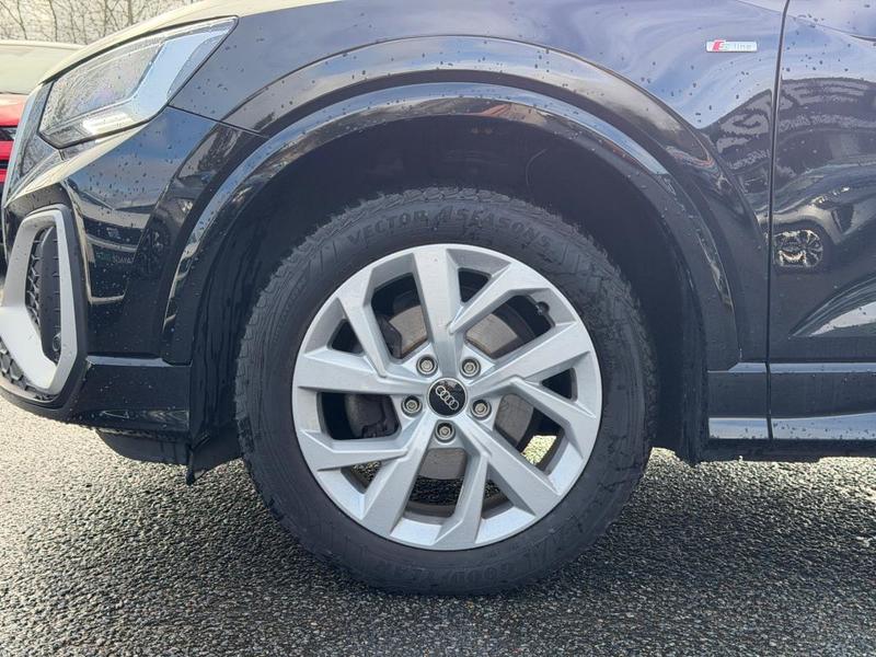 Audi Q2 35 Tfsi 150 s tronic 7 s line