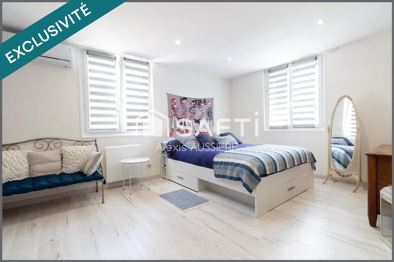 Maison - 384 m² - 12 pièces