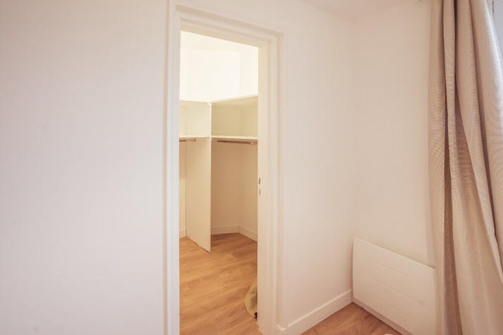 Appartement - 92 m² - 6 pièces