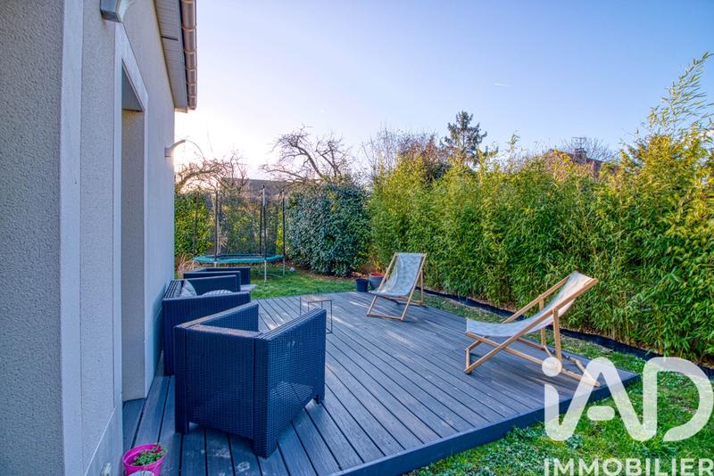 Maison - 250 m² - 7 pièces