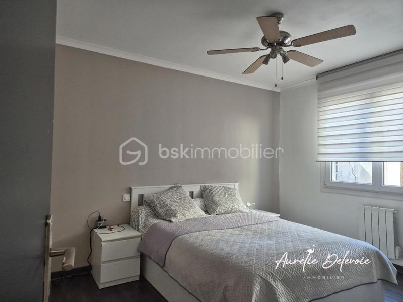 Maison traditionnelle - 95 m² - 4 pièces