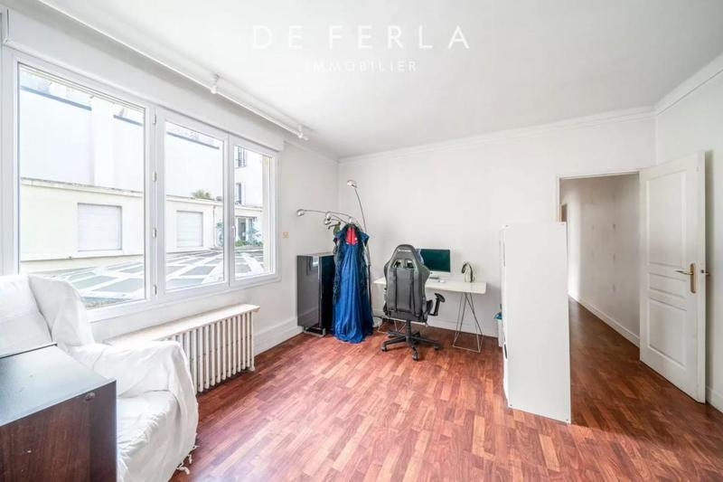 Appartement - 131 m² - 6 pièces