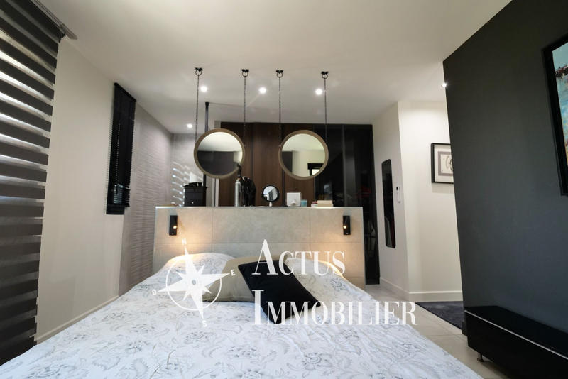 Maison - 122 m² - 5 pièces