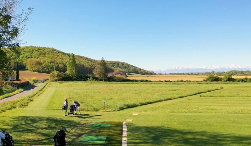 Maison - 422 m² - 12 pièces