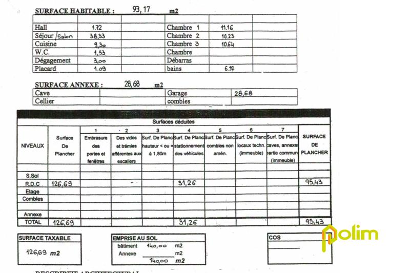 Maison - 93 m² - 5 pièces