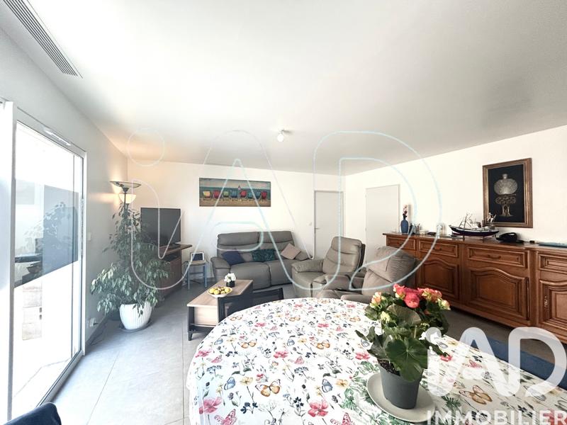 Maison - 104 m² - 5 pièces