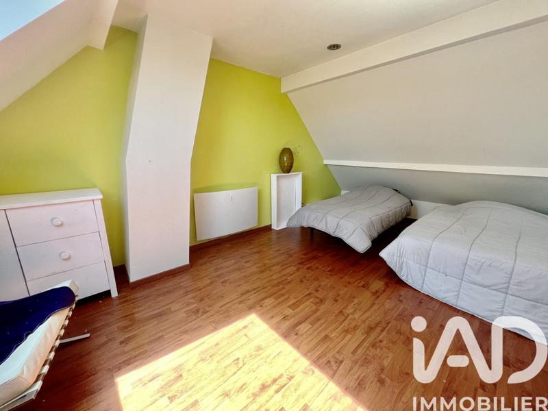 Maison - 166 m² - 8 pièces